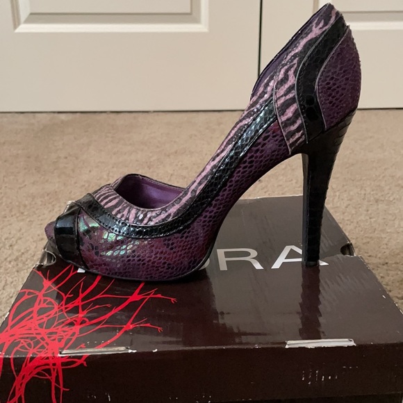 ICORA heels - Picture 2 of 6